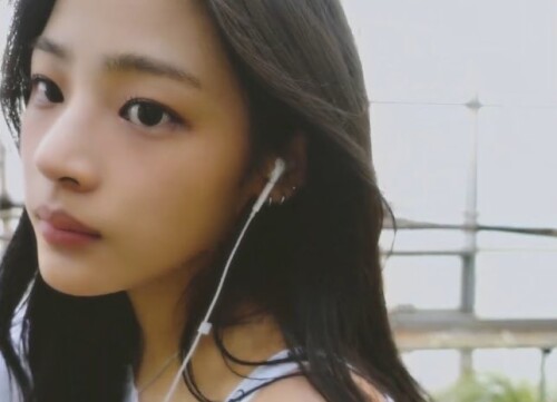 GbIictjaIAEfKUF9129ba084dd0522e