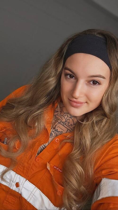 Gc3iZava4AAoxuM8ac4e09586aaf29d