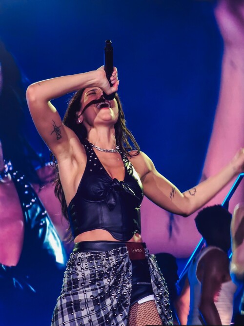 GdFN2YtagAUs6vyc6b3d4fa1ace3d48