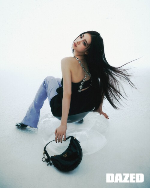 GdN 6 ZW0AAxJJE1c9cf4c9ca4fee21