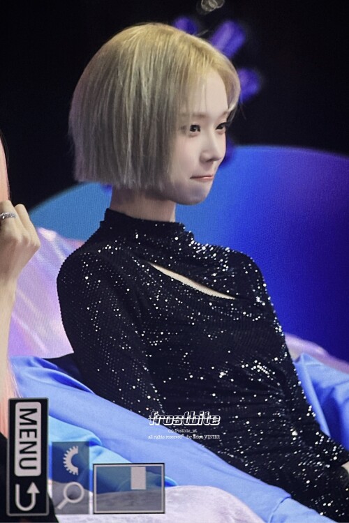 Gdn1GfbaIAAKl 9825cac6e0f93e8f8