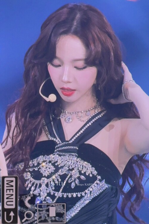 GdpcUC1XcAA6jH15ab9e29a03c31710