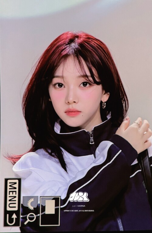 Gdy2jxYakAAvNYE37a8df4496b9b316