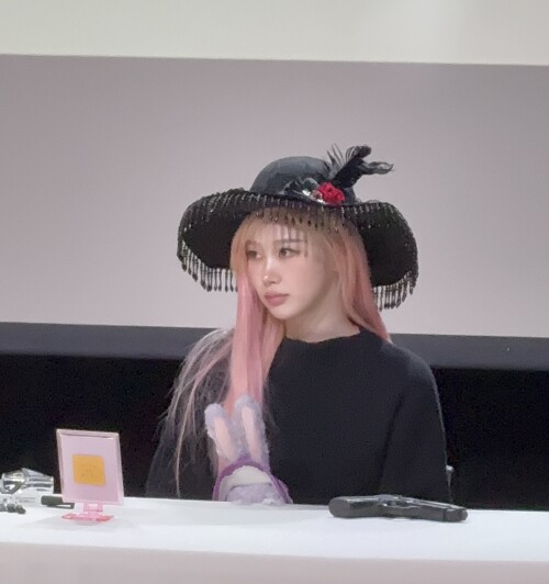 GdywcIDasAArt3Idf34e26c6c39e2f8