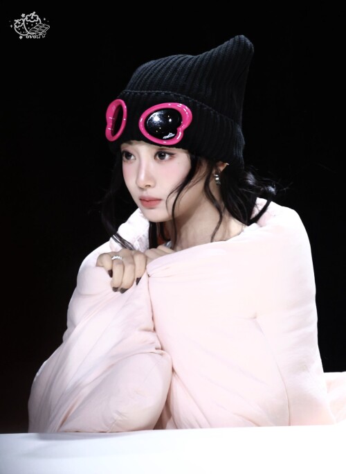 GdzL5wXaQAAvaeMb40d30430e9261c4