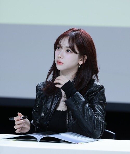 Gdzc4BYaMAAZrs24abc31a38a1090f