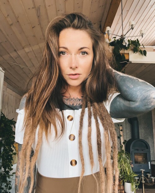 Gdzeo93WsAE0fWw703f2b9b9dda897b