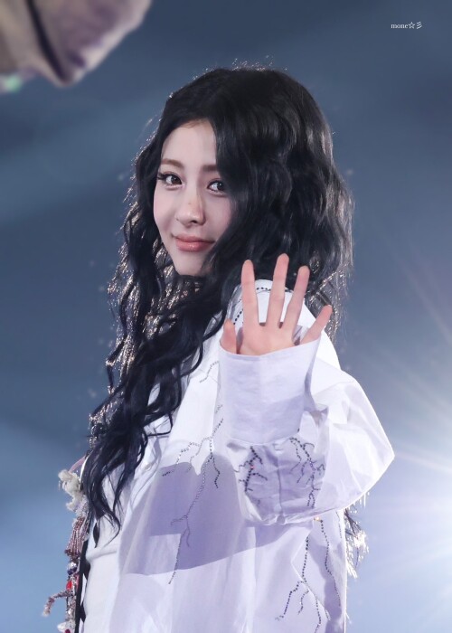 Ge5hWEtasAAKI3Rc8cb7f5a7f99b7a5