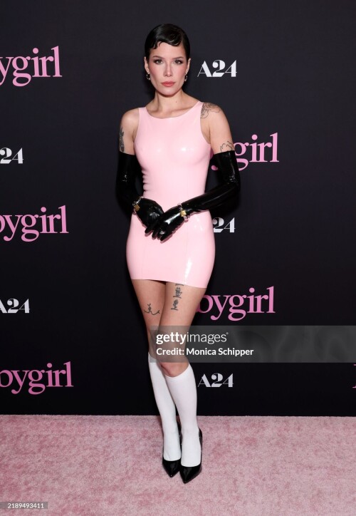 Geki20WXAAAyTCba39d9e9e664018f1