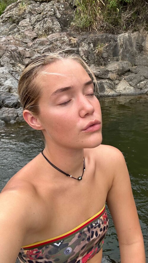 Gelbk2qfSz7XJZmS4KLLg.102382e5be1c9c12b419