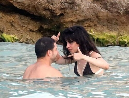 Ggi GMTWAAAvKvZ topaz face upscale 2xd33a6993669bf8d3