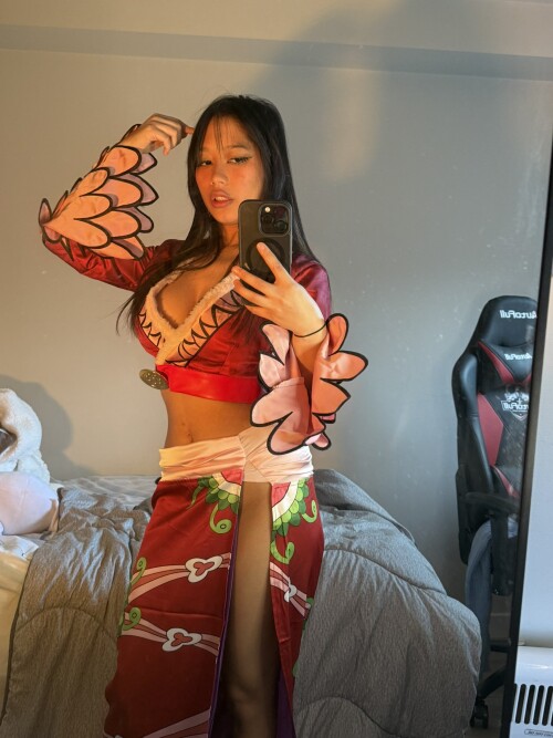 Gh1XjnkWIAAeqN 1c4d7d742d49e10c