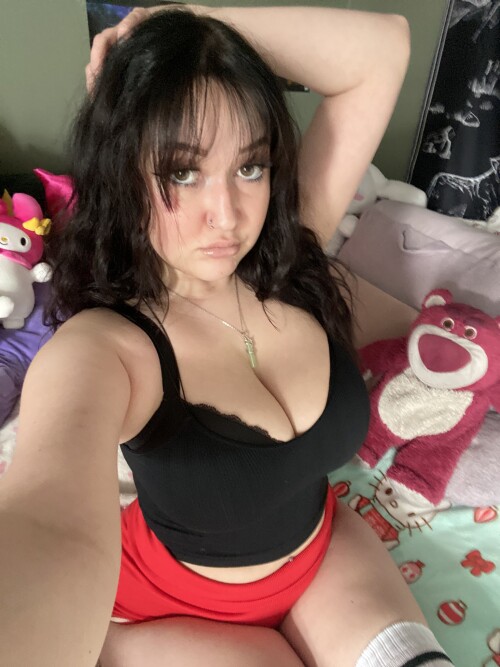 GiaarNNXIAAUZ Y46412c348658fba7