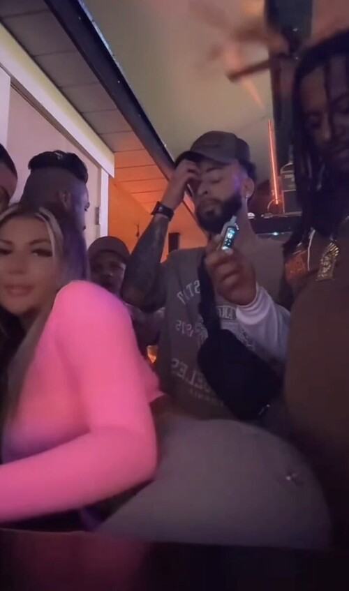 Gianna2.15120838df110ee10