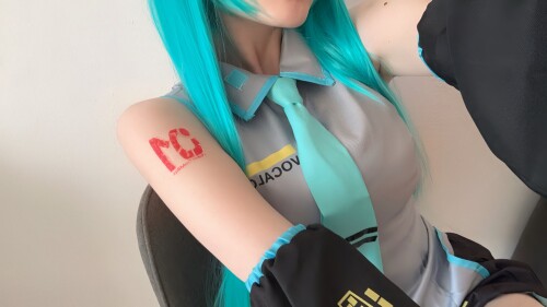 GiyqKC2WMAAVy2E5839d9becbde6ea3