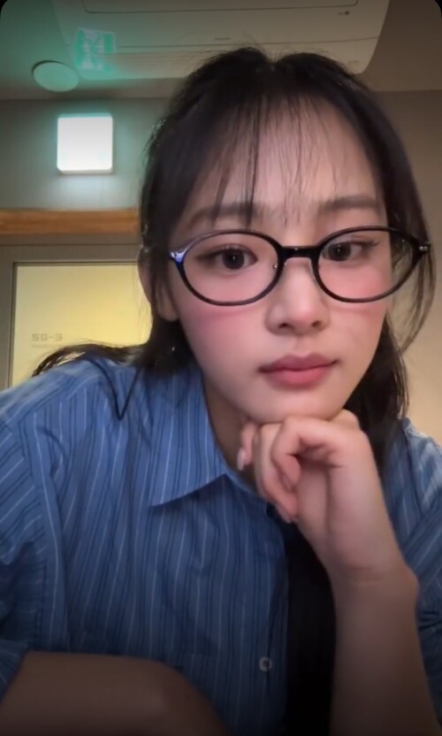 Gj4nymXaIAA NxWe43b8b30174b6854