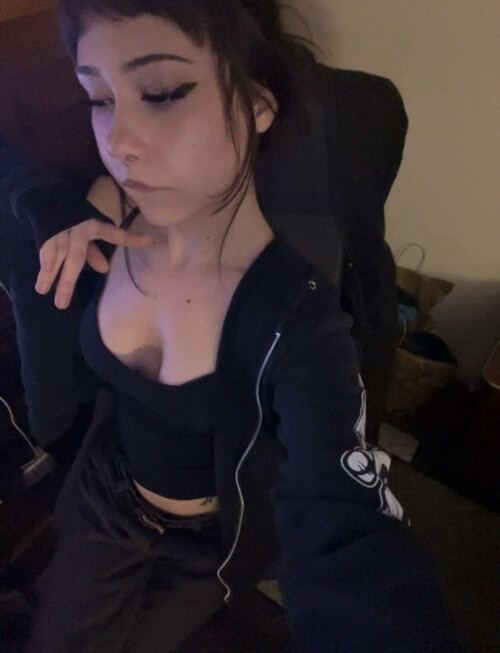 GjFcEOsWUAA1I6v31f35beb4345e807