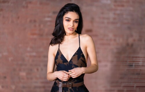 GjisuV0XUAAzDxD142962b7357a3379