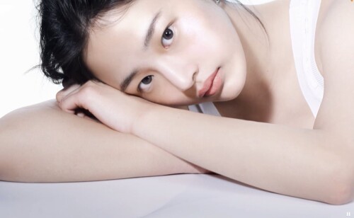 GkEVIouaAAICDNw4eae97100b089636