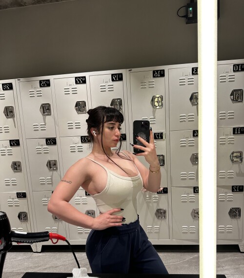 Gl1PBPlXgAAA6Q 3f13e51ef1581e16