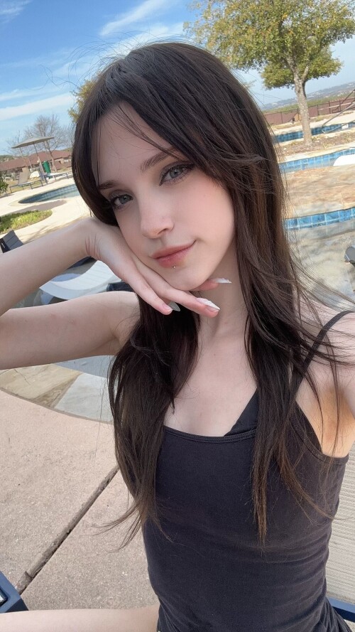 Gl8 6FbYAEnS 6466d694f358ec0b3