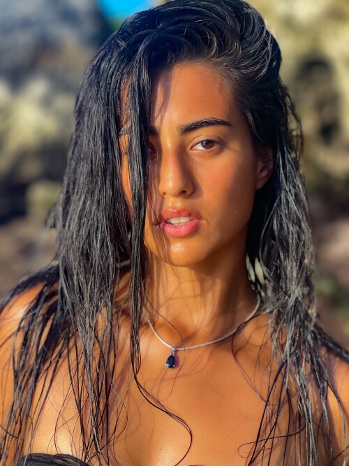 GlNwSWVXkAArEfS3922208881833f74