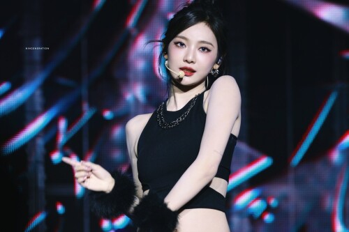 Glb1XhJWUAAVMMZaf7abdbdaab7aba9