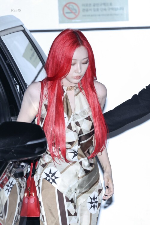 Gnsl 5xbgAA7ldY79aa95c2dd5b88c8