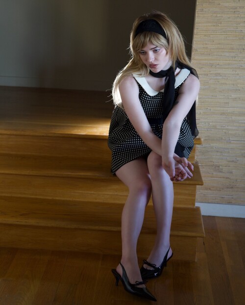 Goh YllWEAAzrTU7e757b639983a19a