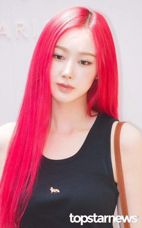 GpRUCRybYAAnKln9923d322fe637a57