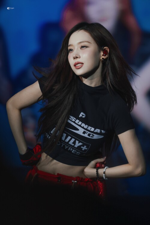 GpcEJFxbEAgilnF01d3462b9242cd55