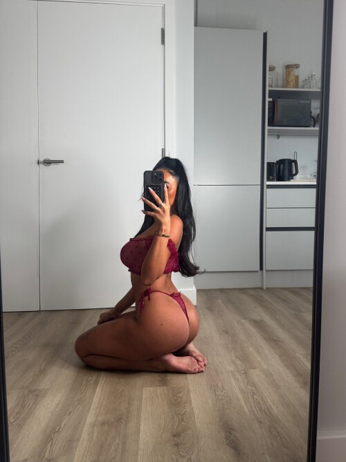 GpsJn6QWIAAWX9a5e69b7c40521d01d