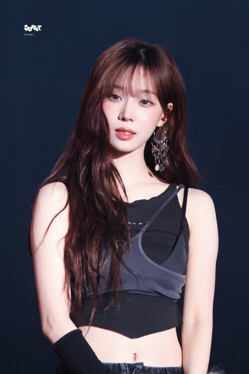 Gpw 3AzaYAMlEL 7894396c3bd09158