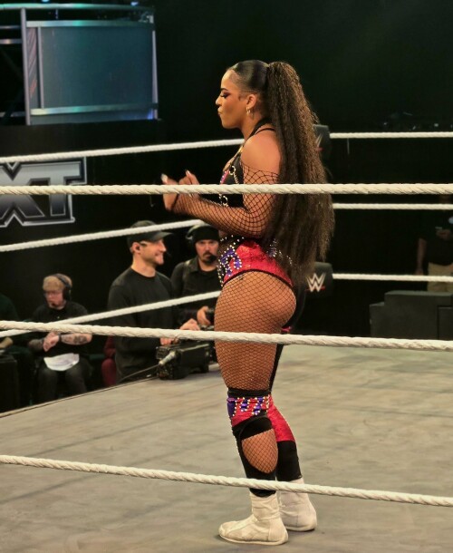 GqUEQq3XUAArg5O9026c6855886281f