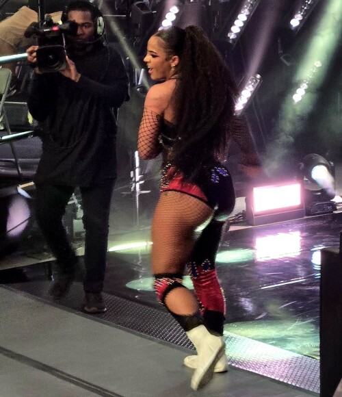 GqUOzbyXwAA QW923fce734296b9bdc