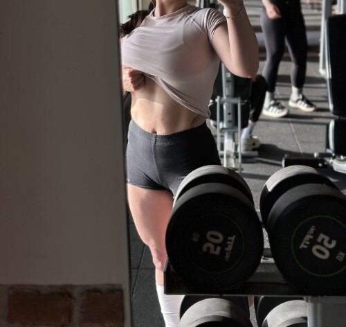 GqigcYFW4AEJav8810b7572cb244b49