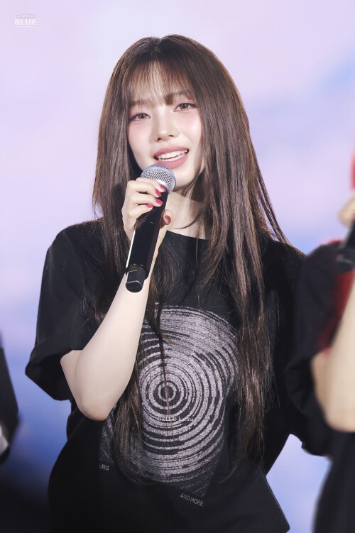 GqusI4IWgAA99Hied18b312cde8f185