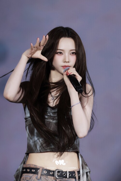 GquvFBvWAAAJKn42f294d59051f3ae0