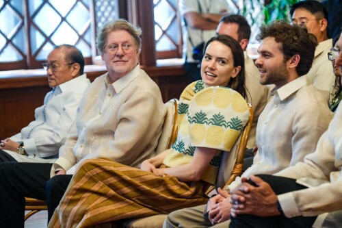 GrdjZatakAA177Z311e4a55d4f555b9