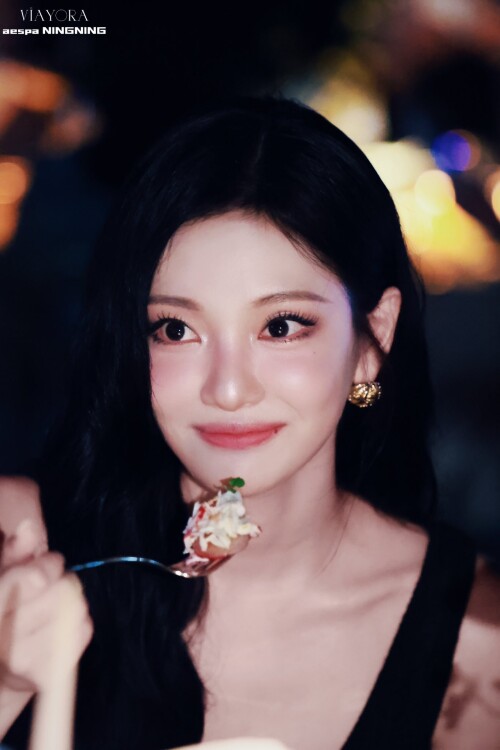 GsxdvycbYAAp Tmc13a52a8b9bddf80