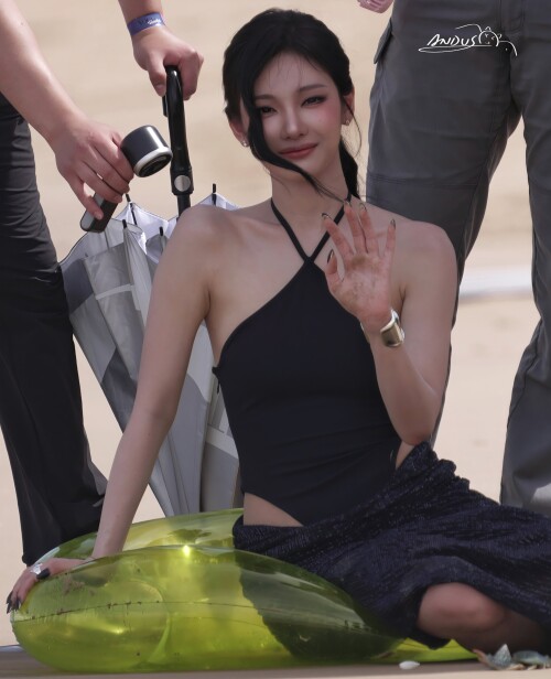 GszkDHdaMAARv54c497db5eee4840e4