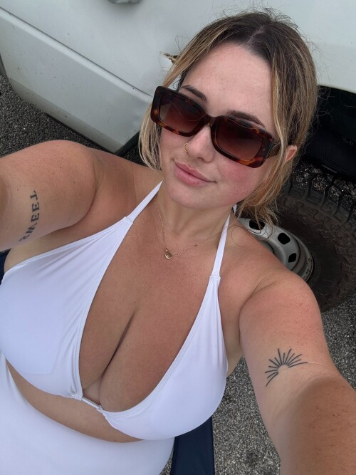 GtbIGNIXAAAzvdF4109cbb47afe9e57