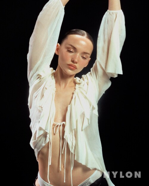 GtwPQ WYAAZ Mo98c3f1527d46e393