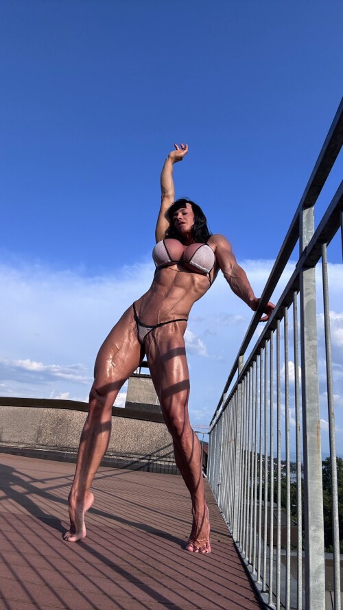 GuKHxucXgAAN9Vlec18630fc79e2d9f