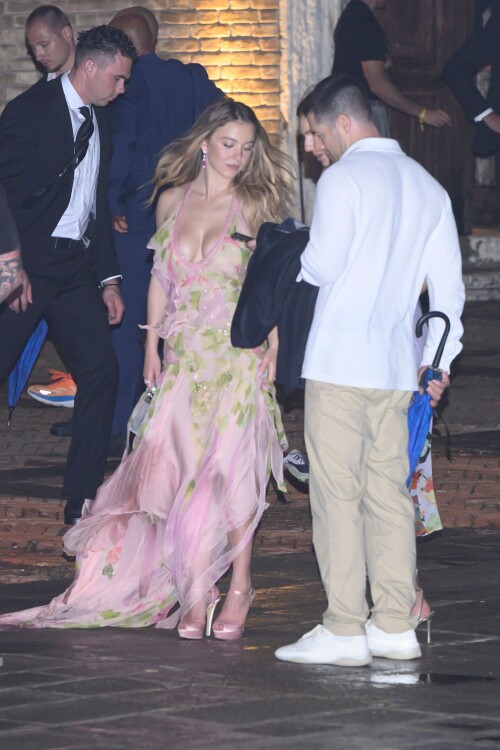 Guc51 uWEAA9oKHf01521f8c15af9ac