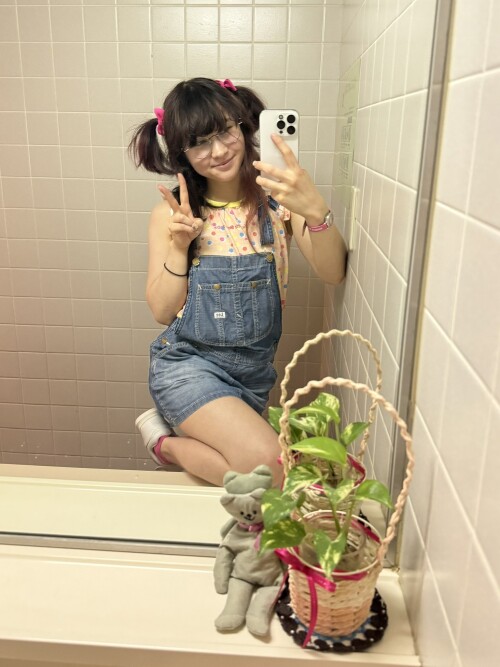 Gvc2jl7akAAY 6Tb8cf125aaf5280a6