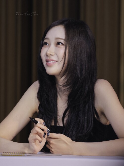 Gvxi8ZoasAAM sJbd3a884c1c49b391