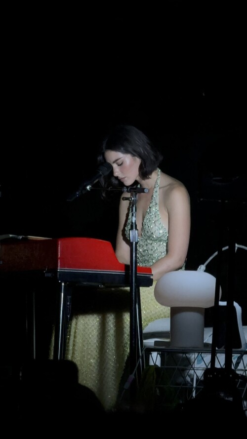 Gw WgFXakAAyEjB92309ee1184b4d3c