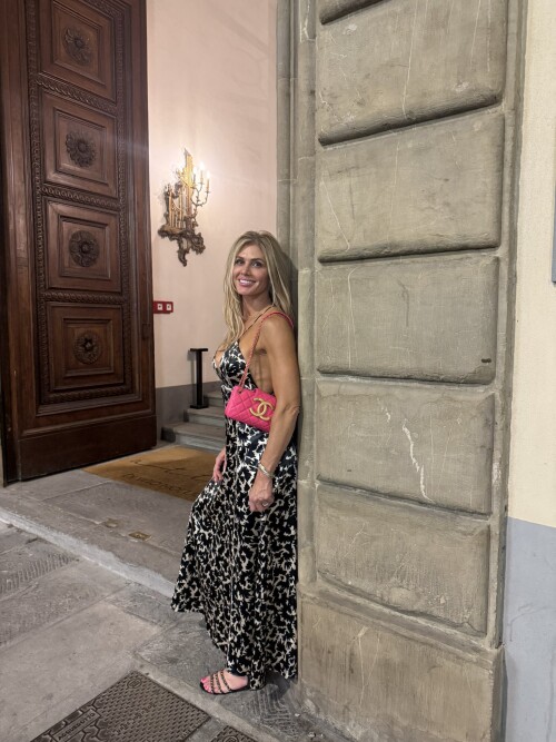 GwcSnqsXsAA3q R7125a871f1234baf