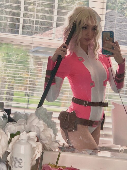 Gwenpool 3